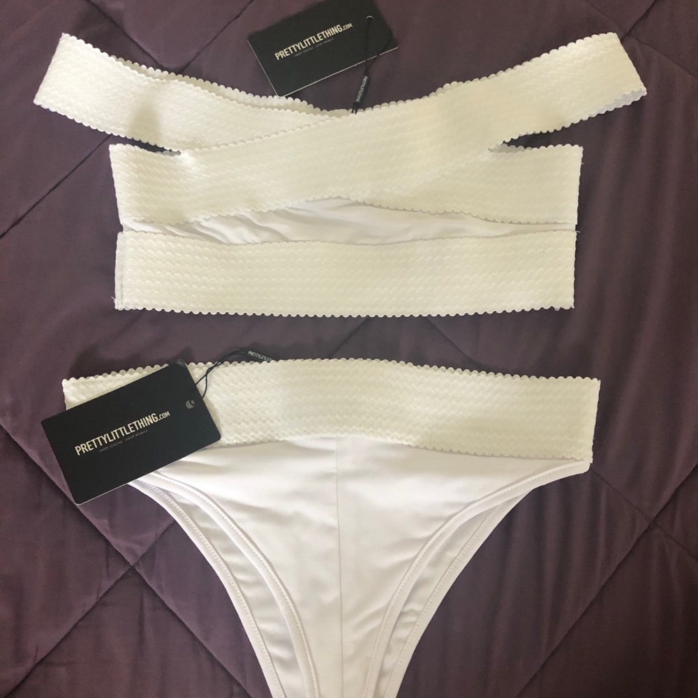 NWT Pretty Little Thing Bikini